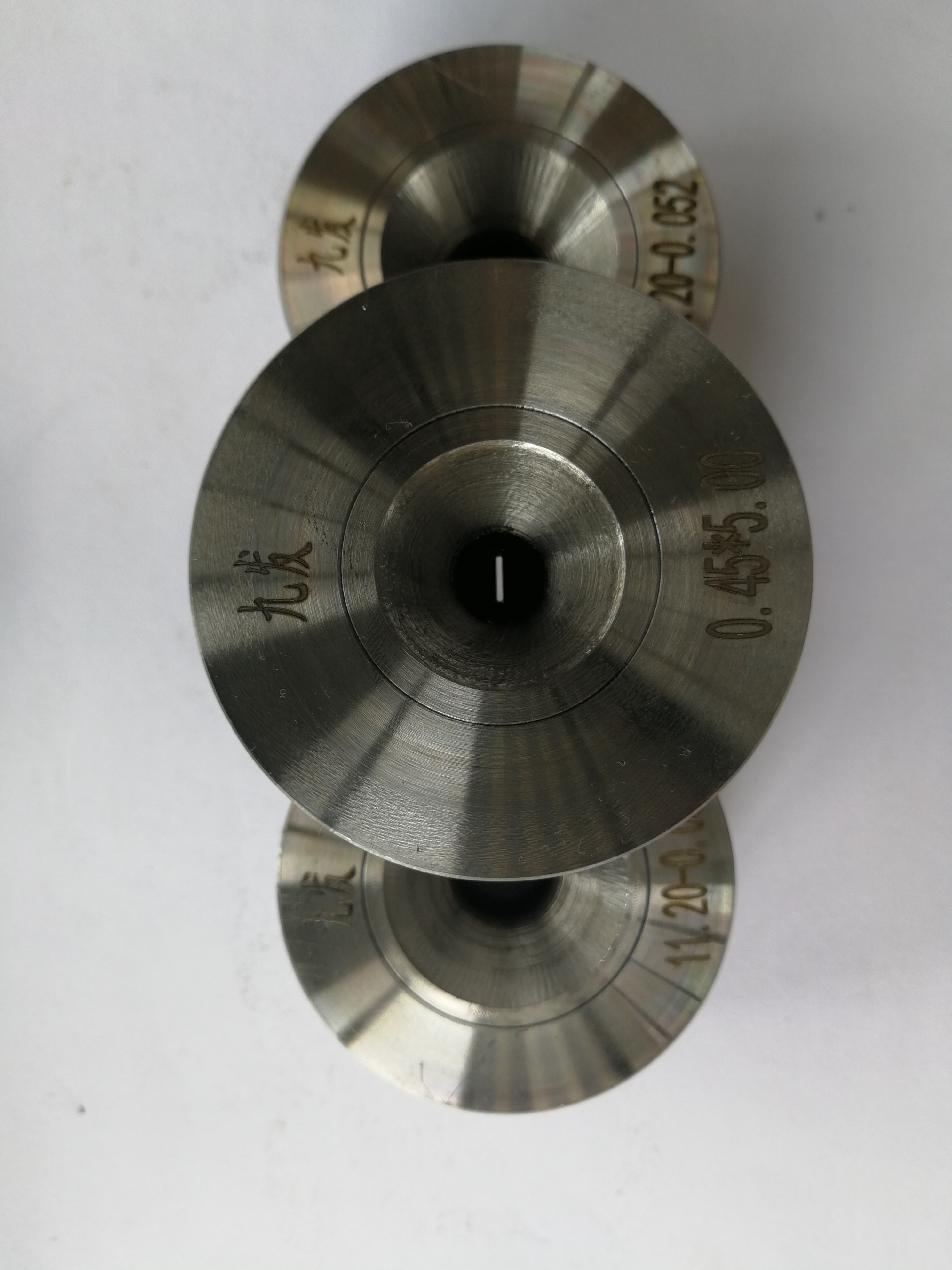 河北聚晶拉丝模具生产厂家